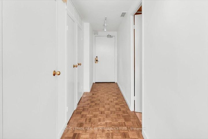 Photo 1 at 1005 - 190 St George Street, Annex, Toronto