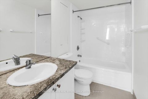 Photo 8 at 1005 - 190 St George Street, Annex, Toronto