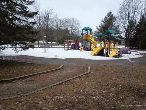 Photo 39 at 153 Ferndale Drive S, Ardagh, Barrie