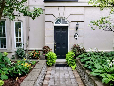 Photo 4 at 101 - 16 Humberstone Drive, Willowdale East, Toronto