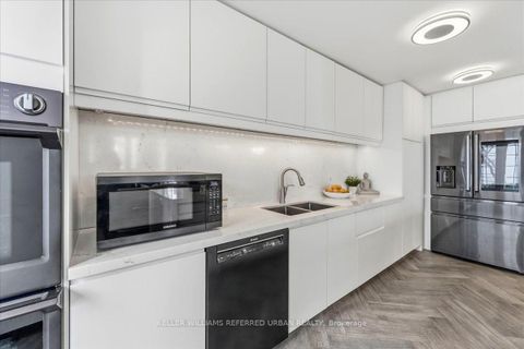 Photo 7 at 101 - 16 Humberstone Drive, Willowdale East, Toronto