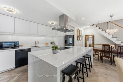 Photo 11 at 101 - 16 Humberstone Drive, Willowdale East, Toronto