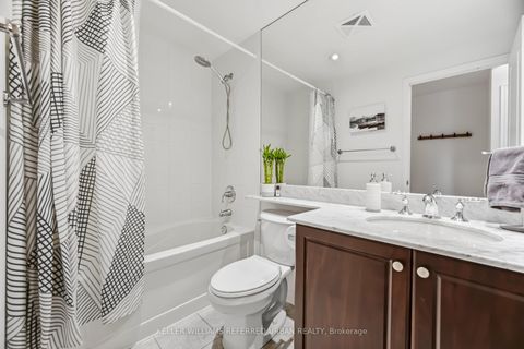 Photo 15 at 522 - 628 Fleet Street, Niagara, Toronto