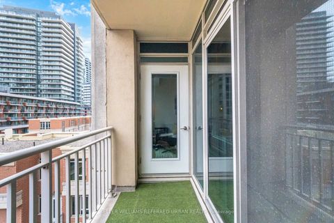 Photo 18 at 522 - 628 Fleet Street, Niagara, Toronto