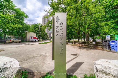 Photo 31 at 522 - 628 Fleet Street, Niagara, Toronto