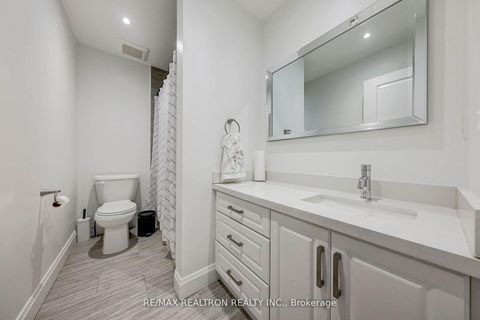 Photo 12 at 1924 Danforth Avenue, Danforth, Toronto
