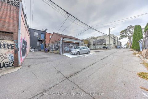 Photo 16 at 1924 Danforth Avenue, Danforth, Toronto