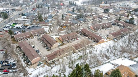 Photo 34 at 23 - 52 Adelade Street, Allandale, Barrie