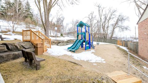 Photo 45 at 23 - 52 Adelade Street, Allandale, Barrie