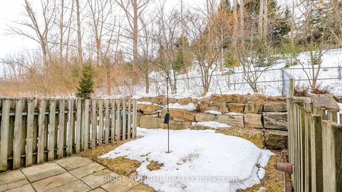 Photo 48 at 23 - 52 Adelade Street, Allandale, Barrie