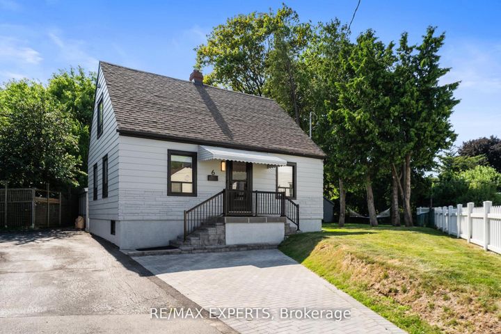 Photo 9 at 6 Mccallum Court, Queensway, Toronto