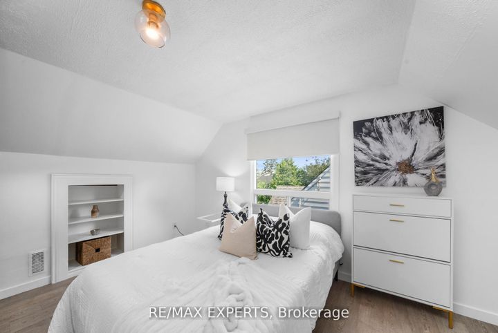 Photo 29 at 6 Mccallum Court, Queensway, Toronto