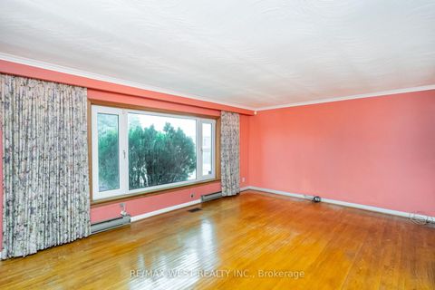 Photo 9 at 101 Barrymore Road, Bendale, Toronto