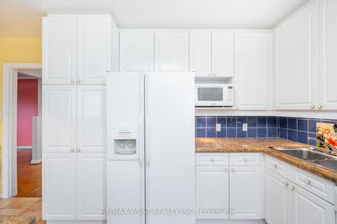 Photo 14 at 101 Barrymore Road, Bendale, Toronto