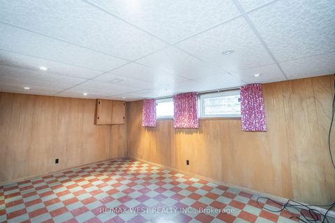 Photo 28 at 101 Barrymore Road, Bendale, Toronto