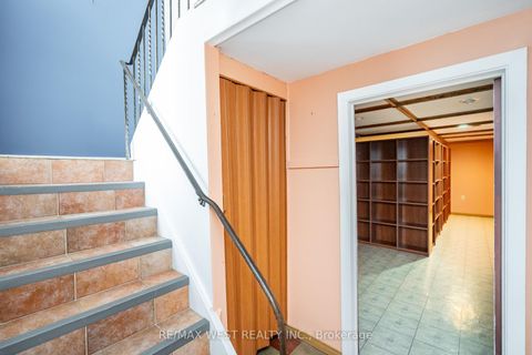 Photo 30 at 101 Barrymore Road, Bendale, Toronto