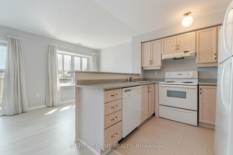 Photo 15 at 306 - 1387 Bayview Avenue, Leaside, Toronto