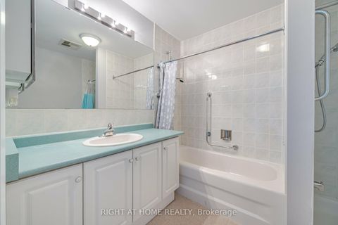 Photo 22 at 306 - 1387 Bayview Avenue, Leaside, Toronto