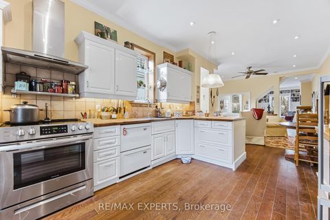 Photo 10 at 34 Grant Street, South Riverdale, Toronto