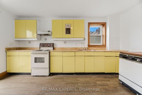 Photo 20 at 34 Grant Street, South Riverdale, Toronto