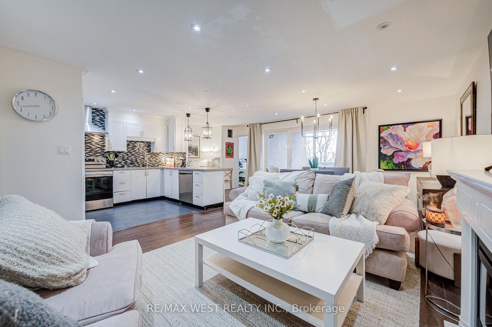 320 - 3025 The Credit Woodlands Drive, Erindale, Mississauga 