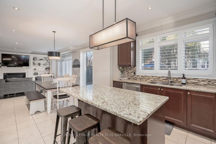 Photo 13 at 3339 Skipton Lane, BC Bronte Creek, Oakville