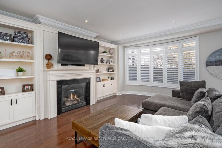 Photo 15 at 3339 Skipton Lane, BC Bronte Creek, Oakville