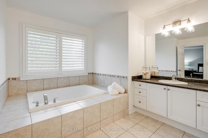 Photo 26 at 3339 Skipton Lane, BC Bronte Creek, Oakville