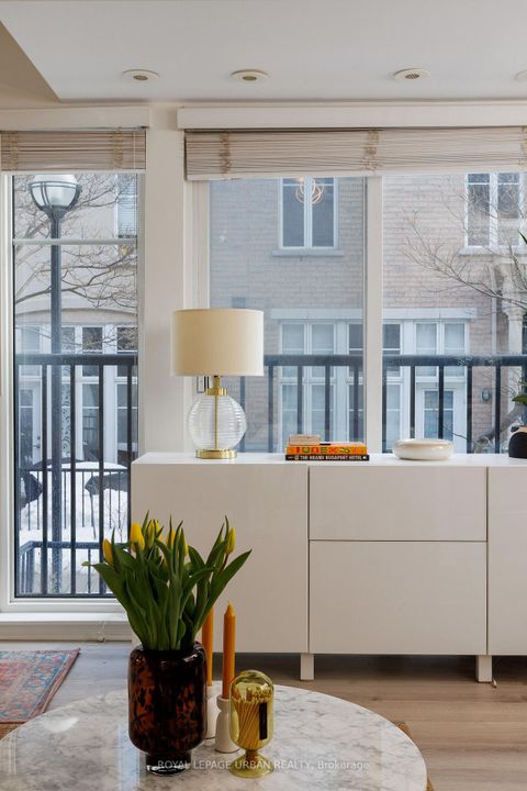 Photo 6 at 315 - 30 Western Battery Road, Niagara, Toronto