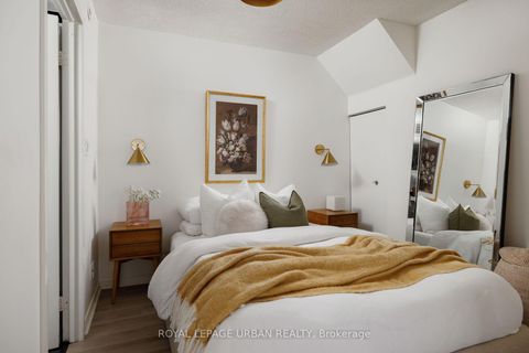 Photo 12 at 315 - 30 Western Battery Road, Niagara, Toronto