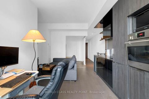 Photo 7 at 1914 - 70 Temperance Street, Bay Street Corridor, Toronto