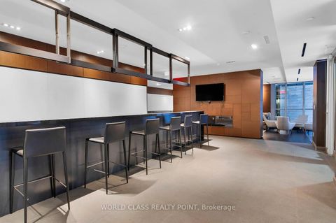 Photo 13 at 1914 - 70 Temperance Street, Bay Street Corridor, Toronto