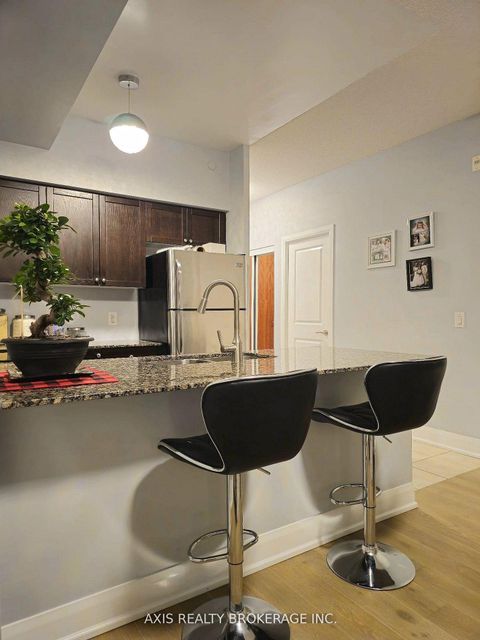 Photo 6 at 321 - 4700 Highway 7, East Woodbridge, Vaughan