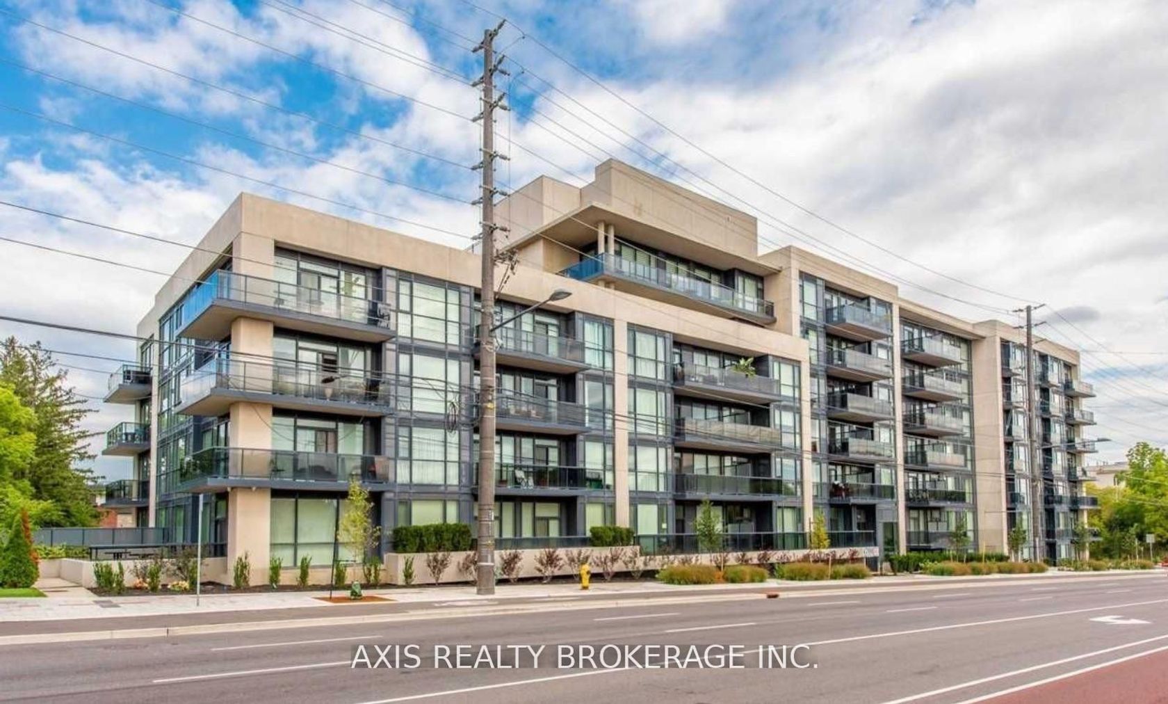 321 - 4700 Highway 7, East Woodbridge, Vaughan 