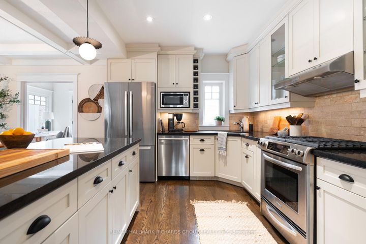 Photo 13 at 152 Hammersmith Avenue, The Beaches, Toronto