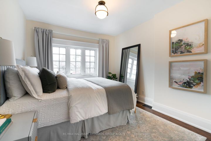 Photo 22 at 152 Hammersmith Avenue, The Beaches, Toronto