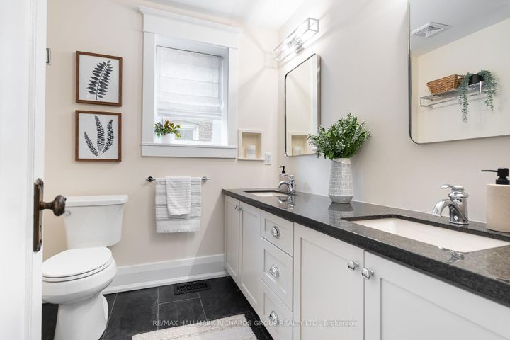 Photo 23 at 152 Hammersmith Avenue, The Beaches, Toronto