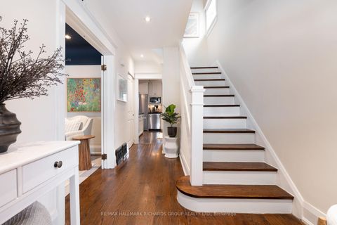 Photo 2 at 152 Hammersmith Avenue, The Beaches, Toronto