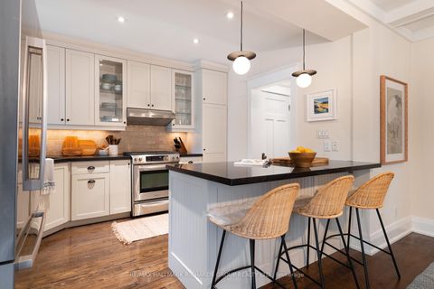 Photo 10 at 152 Hammersmith Avenue, The Beaches, Toronto