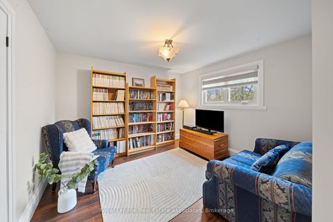 Photo 26 at 4516 Gullfoot Circle, Hurontario, Mississauga