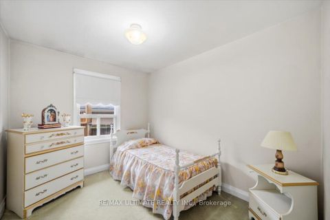 Photo 12 at 48 Savona Drive, Alderwood, Toronto