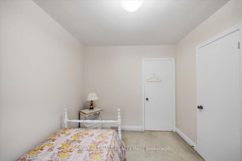 Photo 13 at 48 Savona Drive, Alderwood, Toronto