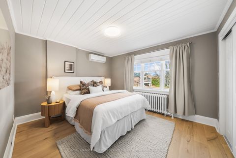 Photo 12 at 130 Donegall Drive, Leaside, Toronto