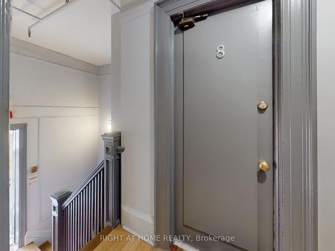 Photo 7 at 32 High Park Boulevard, Swansea, Toronto