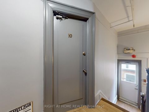 Photo 9 at 32 High Park Boulevard, Swansea, Toronto