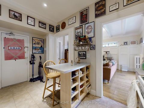 Photo 14 at 32 High Park Boulevard, Swansea, Toronto