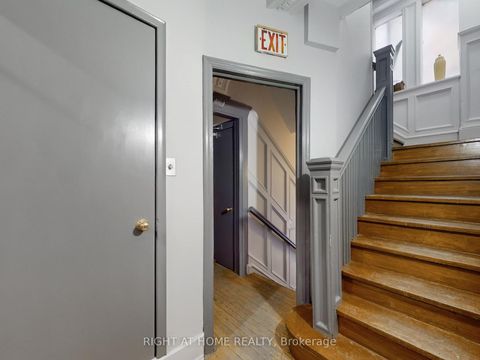 Photo 17 at 32 High Park Boulevard, Swansea, Toronto