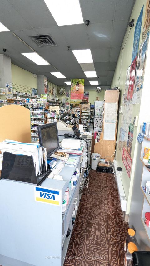 Photo 17 at 15 A - 1901 Weston Road, Weston, Toronto