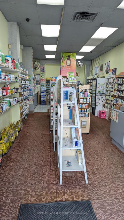 Photo 19 at 15 A - 1901 Weston Road, Weston, Toronto