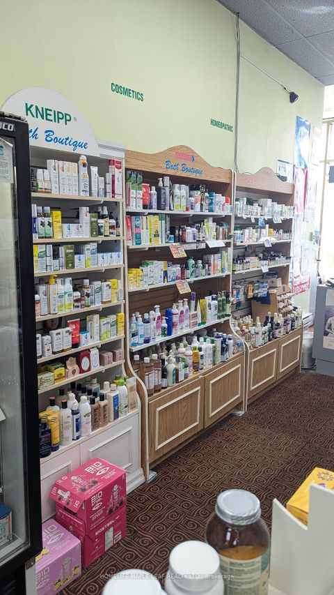 Photo 21 at 15 A - 1901 Weston Road, Weston, Toronto